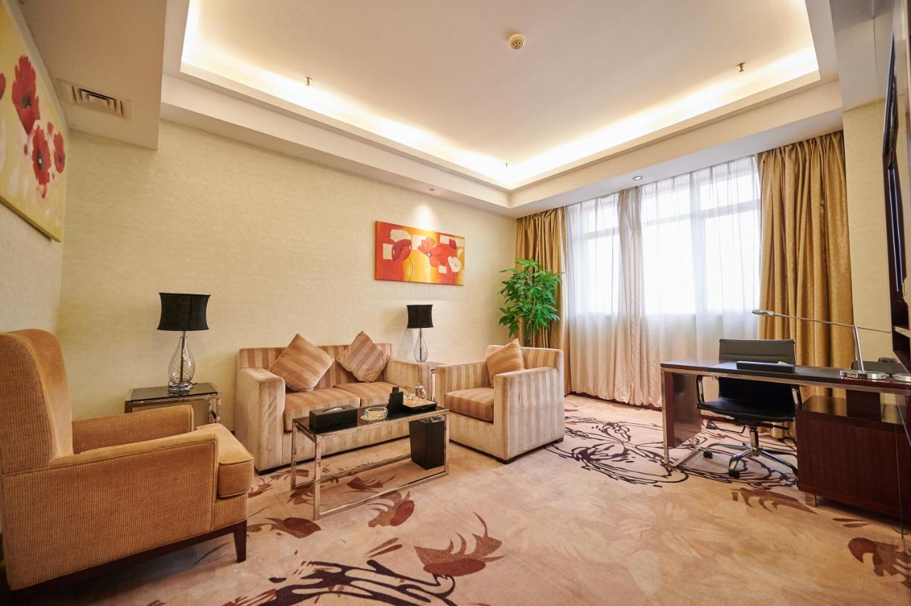 Foshan Jinlai Holiday Hotel Eksteriør bilde